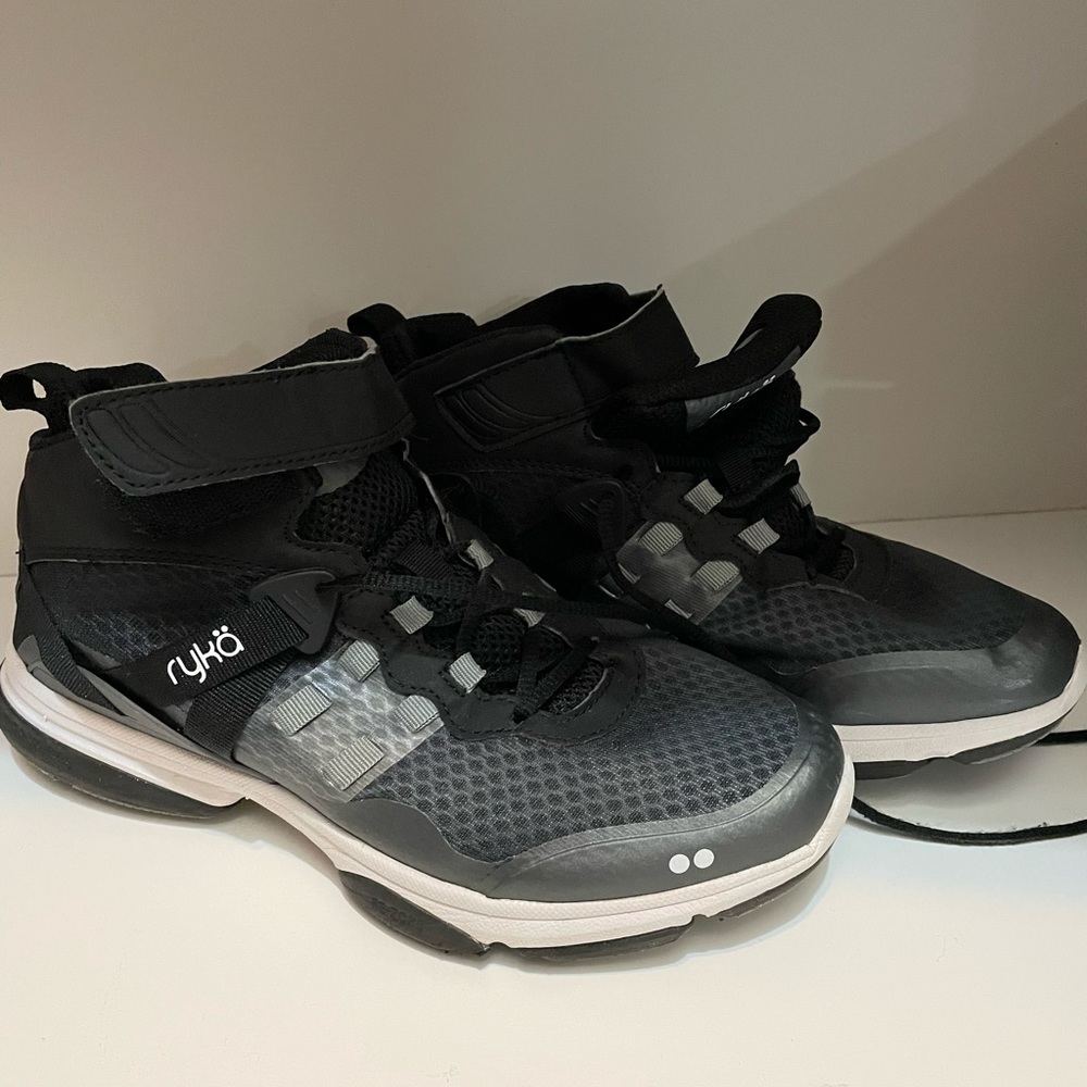 Black Ryka Mid rise Crosstrainer